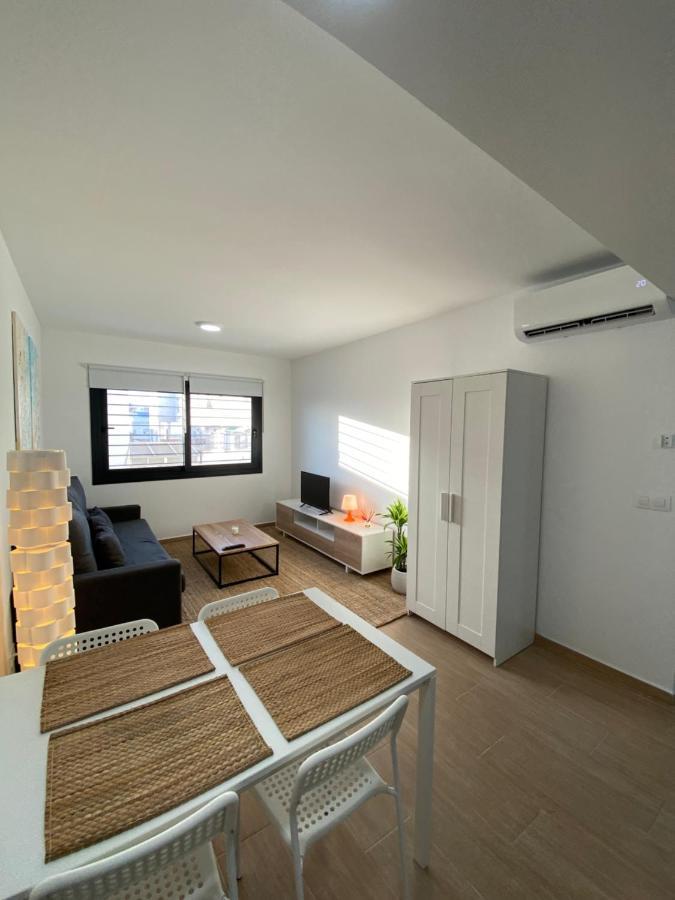 Central Apartment With Parking By Wayra Tarifa Exterior photo